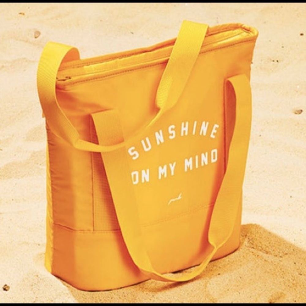 VICTORIAS SECRET PINK YELLOW BANANA SUNSHINE ON MY MIND INSULATED COOLER…